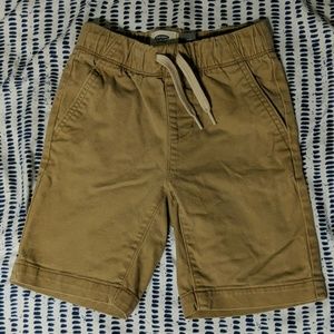 Old Navy beige shorts